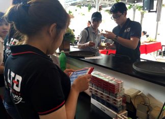 3 bí quyết quản lý quán cà phê LTĐ Racing của bà mẹ hai con xinh đẹp