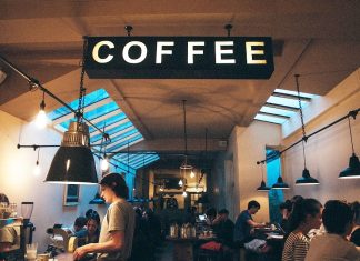 5 Tố chất một người quản lý quán cafe giỏi cần có