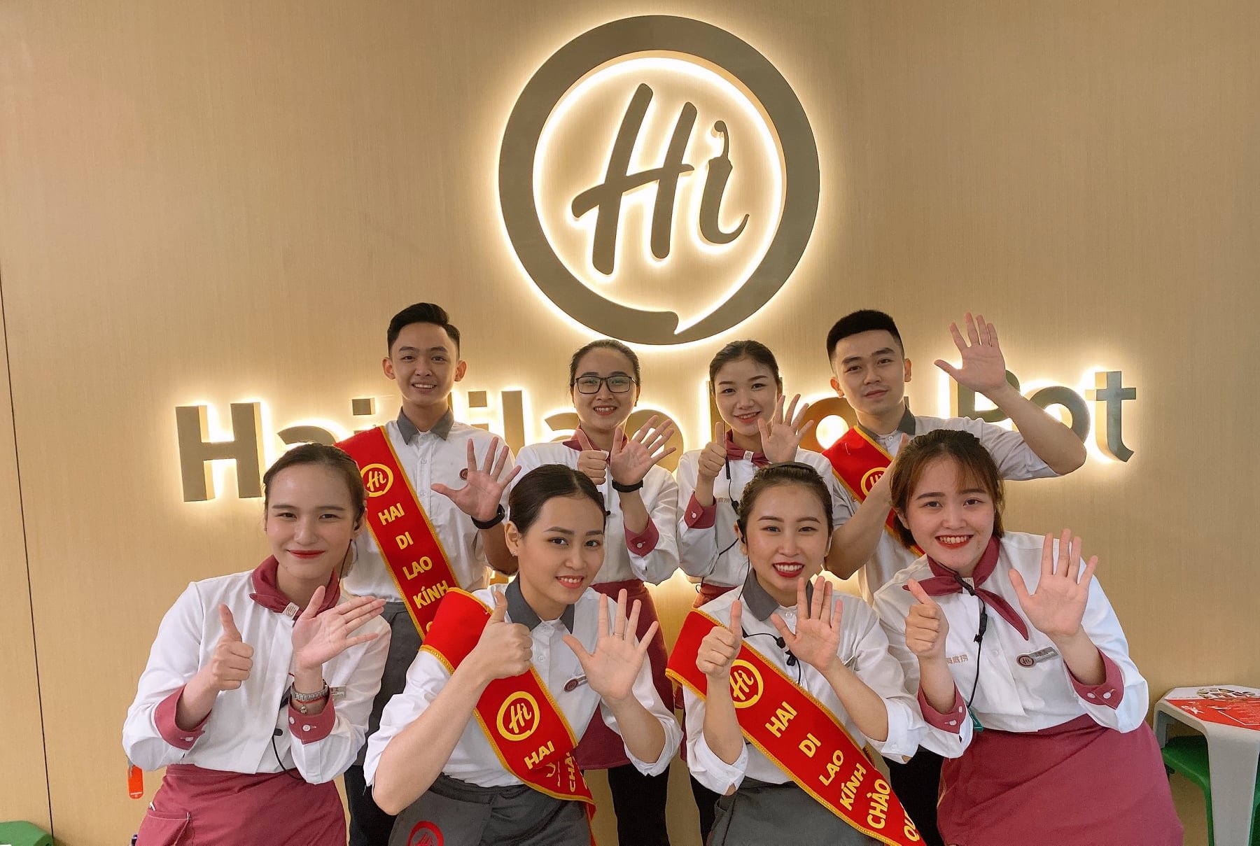 chế độ lương thưởng cho nhân viên nhà hàng