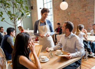 Một nhà quản lý nhà hàng giỏi cần những tố chất gì? đánh giá tiêu cực