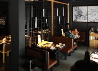 Đừng mở quán ăn nếu còn đắn đo “không có khách thì sao?” không gian nhậu, lẩu nướng