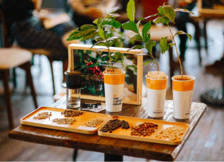 Tham khảo chiến lược marketing cho quán cafe từ thương hiệu đình đám chất lượng đồ uống và hình thức trang trí cũng là một phần trong sản phẩm của quán cà phê