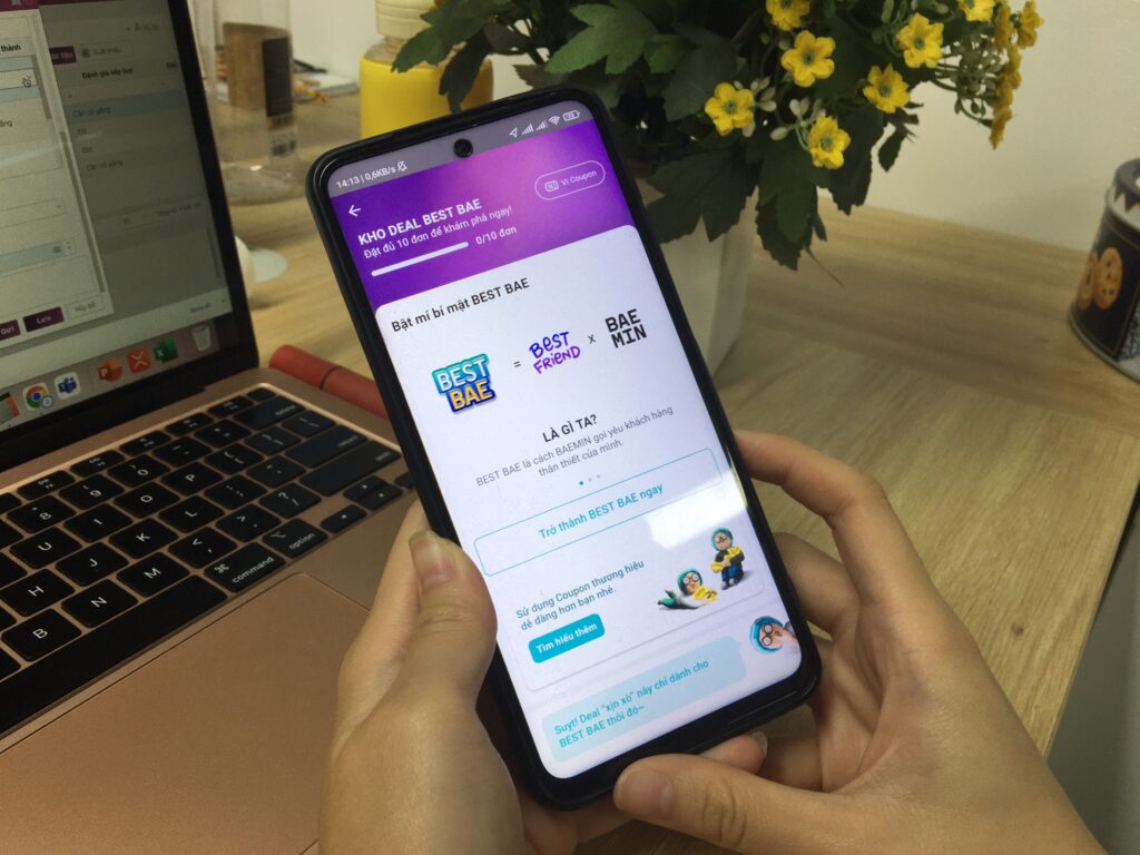 Đặt đồ ăn trên các ứng dụng giao hàng