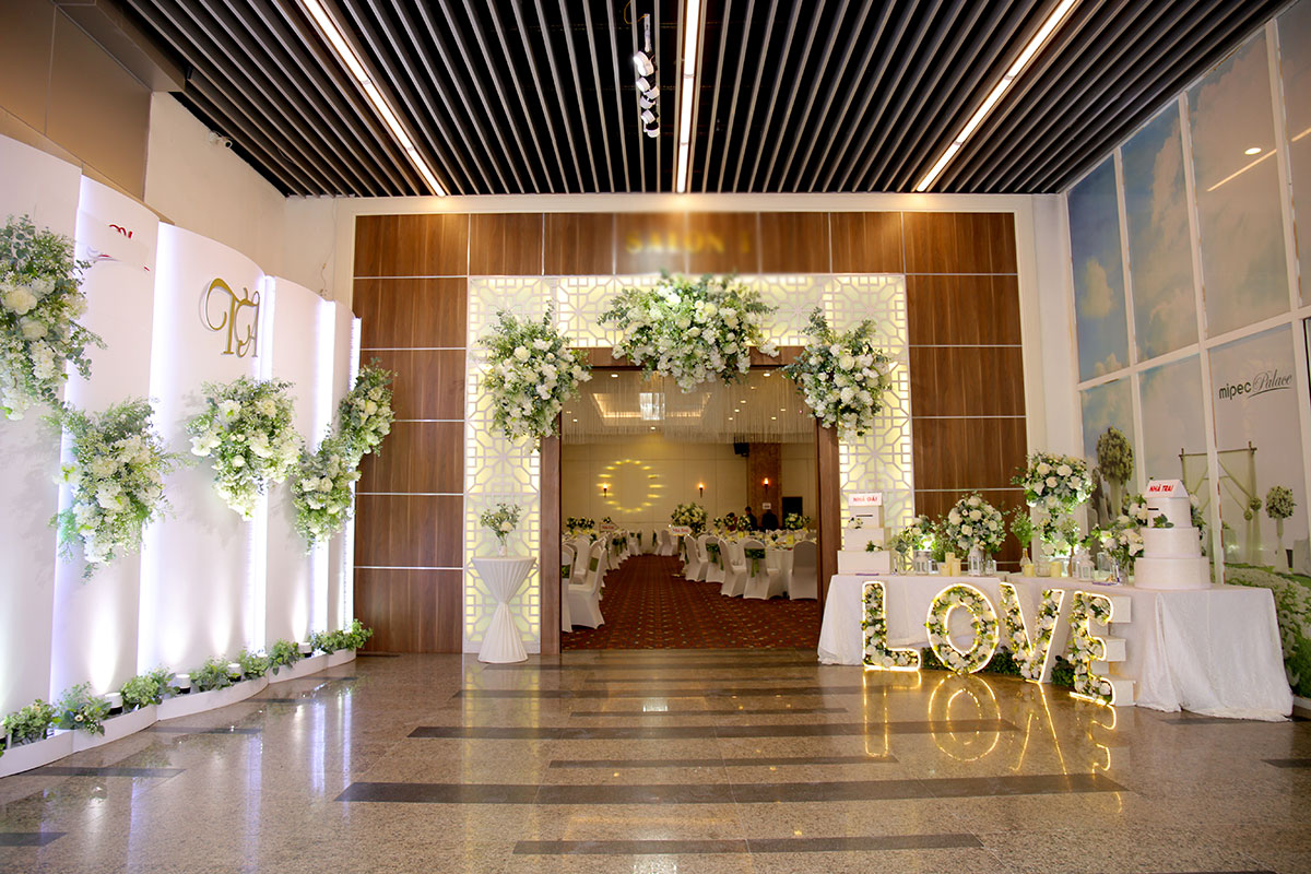 Sảnh nhà hàng tiệc cưới
