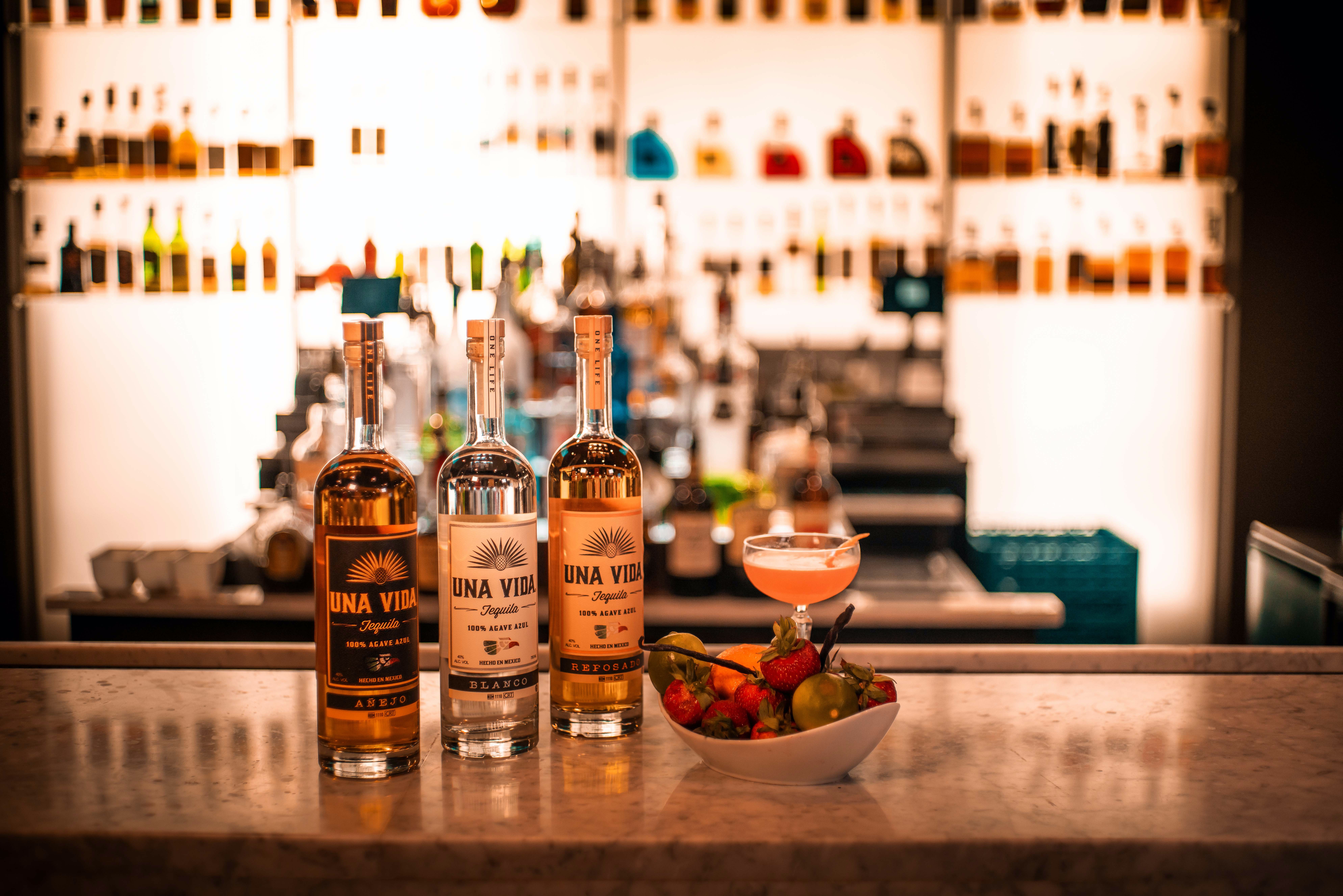 thiết kế quán bar