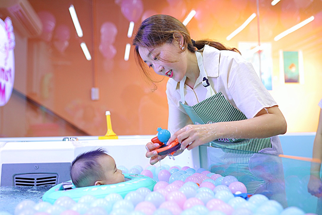 mở spa chăm sóc mẹ và bé