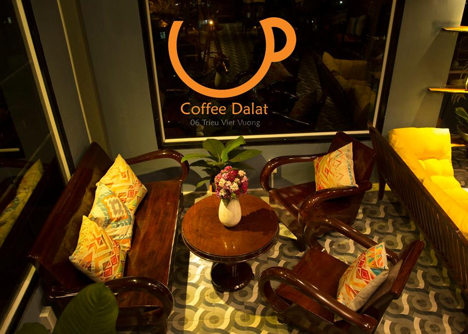 Up coffee - nhà cung cấp nguyên vật liệu cà phê tại miền Trung