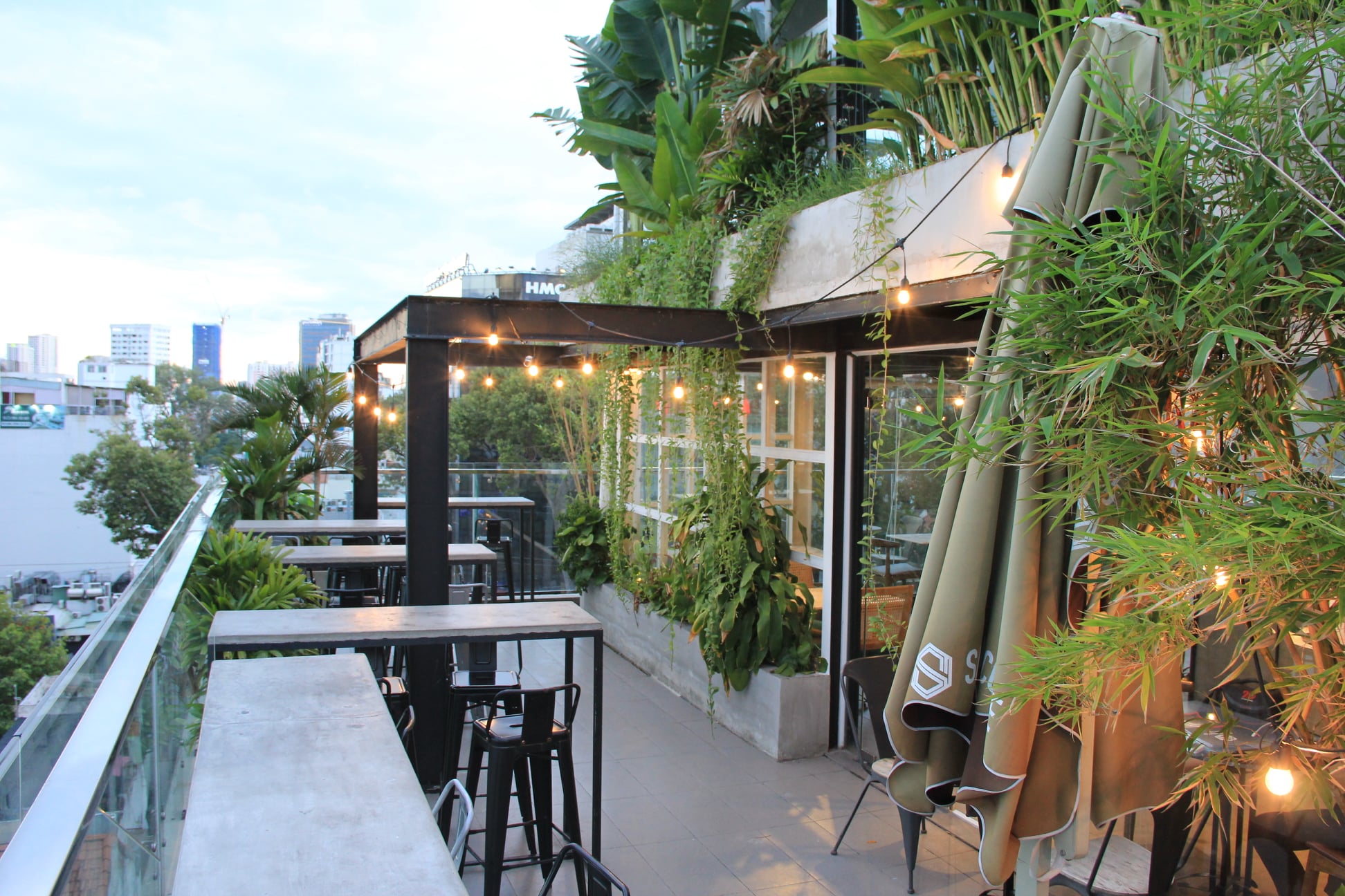 cafe sân thượng