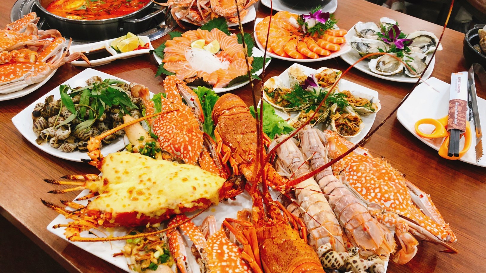 Poseidon - Nhà hàng buffet hải sản hà nội