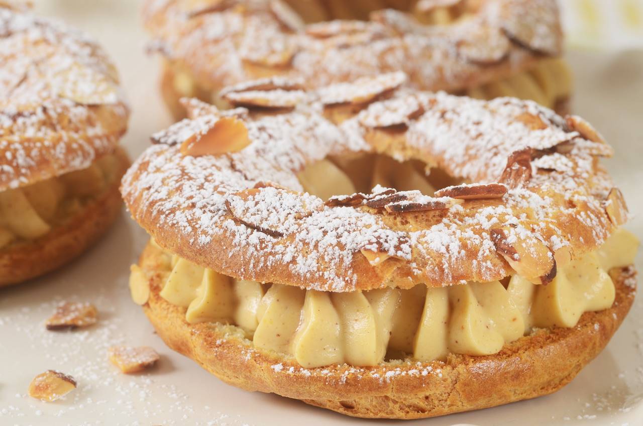 Bánh su kem Paris - brest