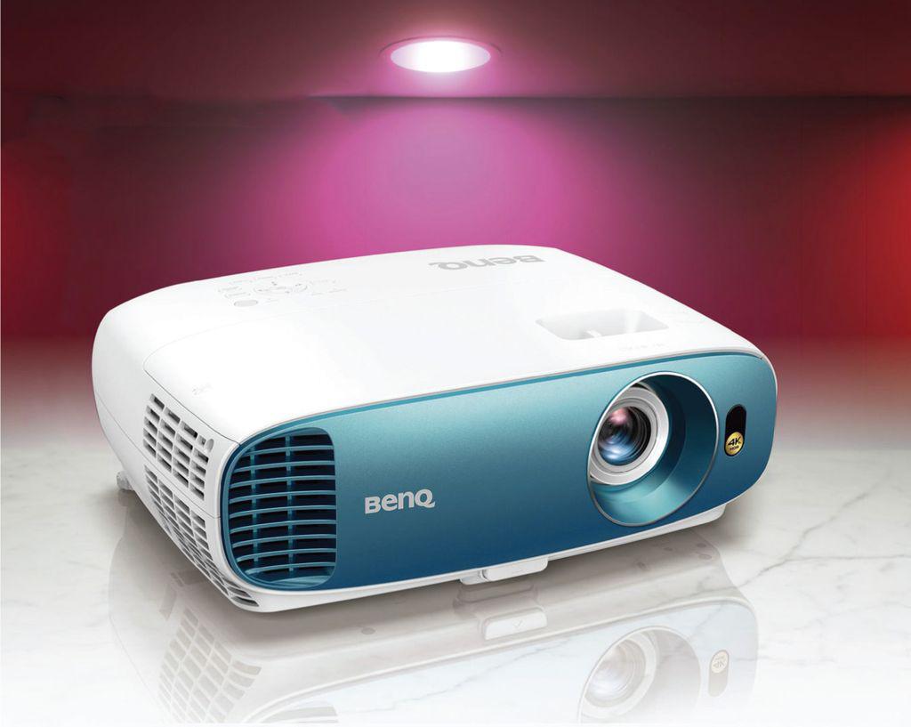 Máy chiếu BenQ TK800