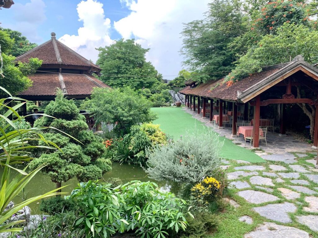 Nhà hàng SOFTWATER RESTAURANT nhà hàng không gian đẹp ở Hà Nội