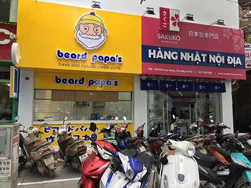 cửa hàng nội địa nhật và beard papa