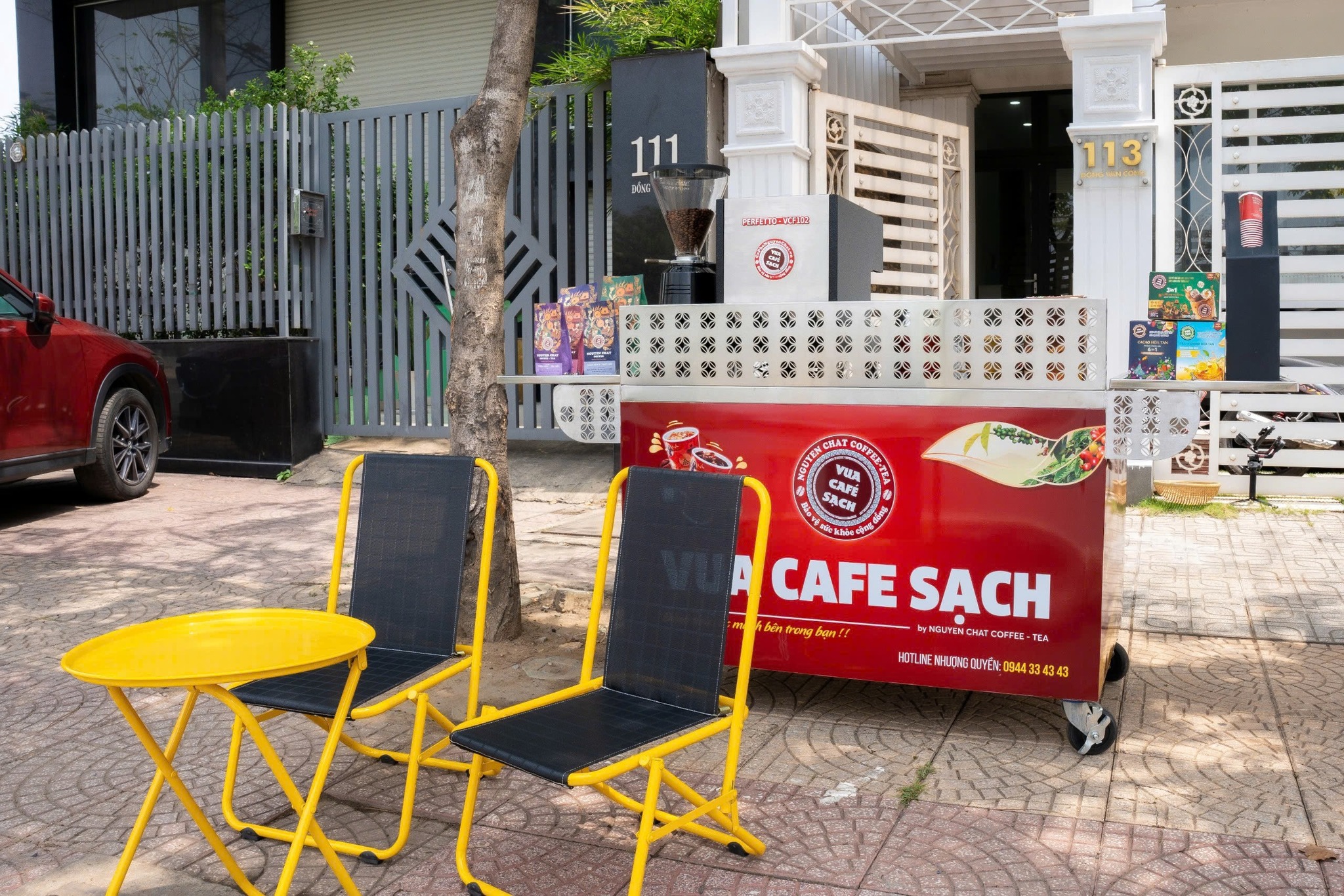 Nhượng quyền xe cafe pha máy Vua Cafe Sạch