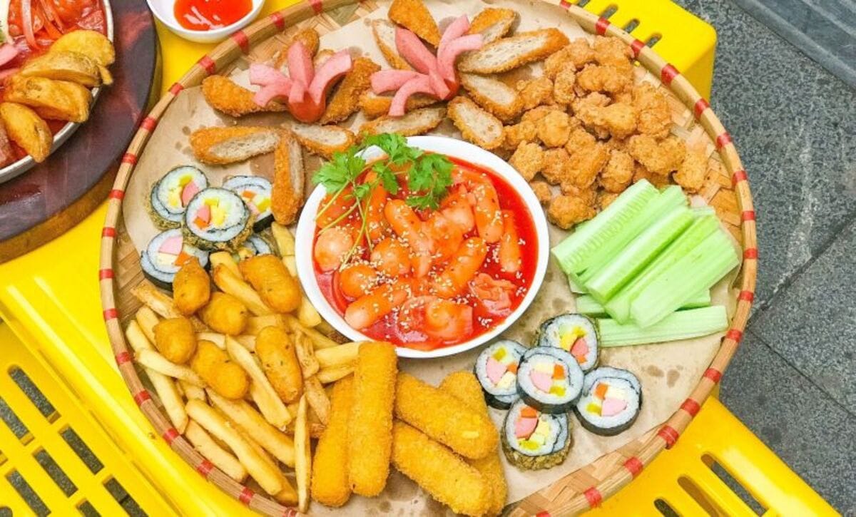 bán đồ ăn vặt cho học sinh