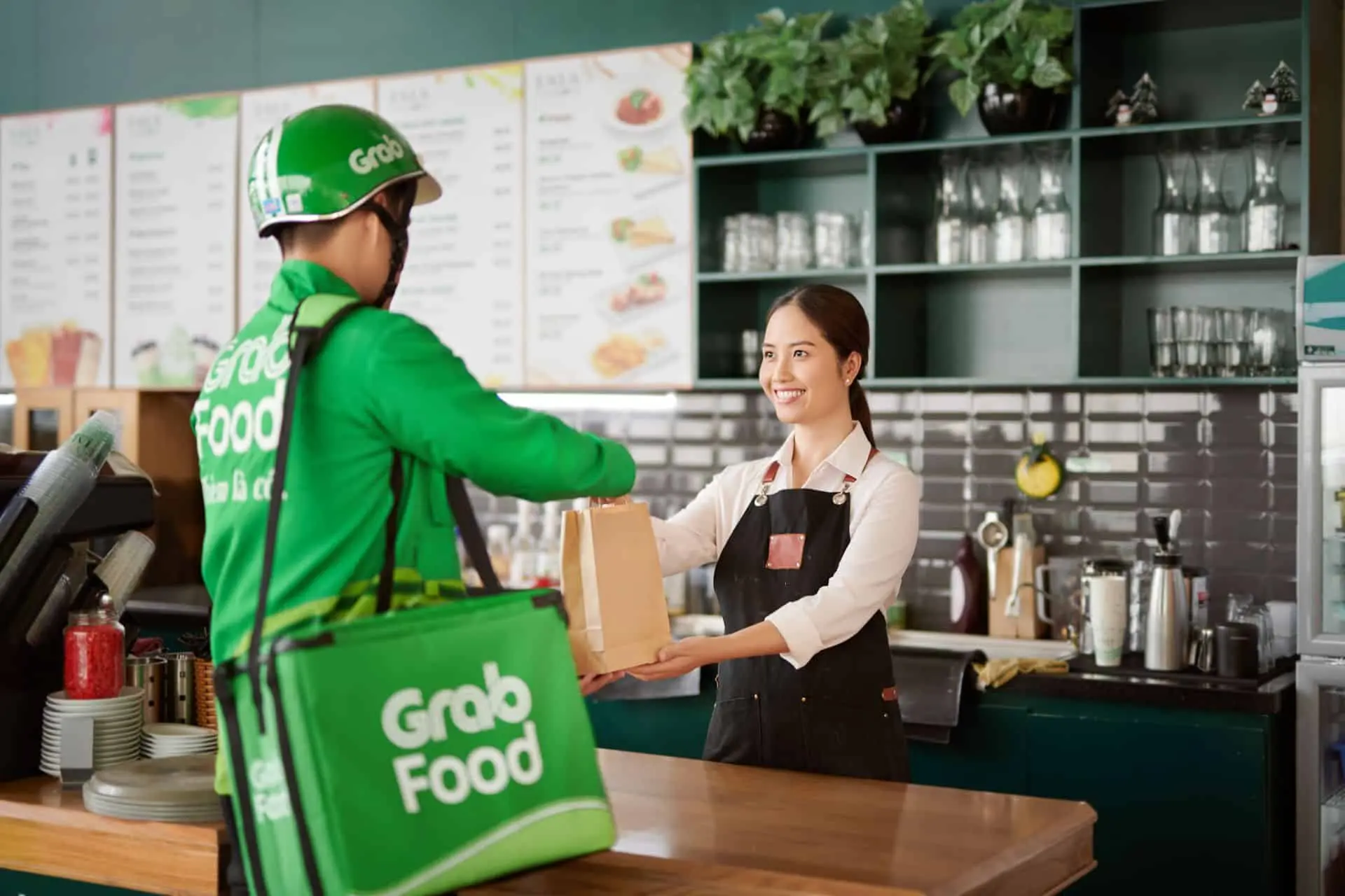 mô hình bếp ảo trên nền tảng Grab