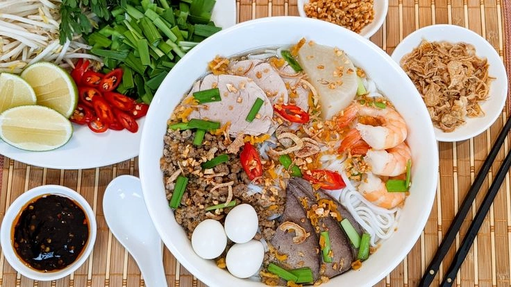 mở quán hủ tiếu