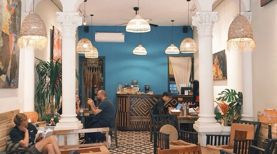 the hanoi social club bistro