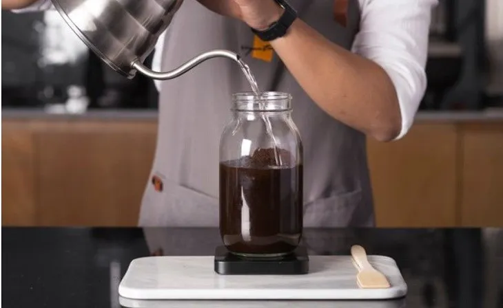 cách pha cafe cold brew 2