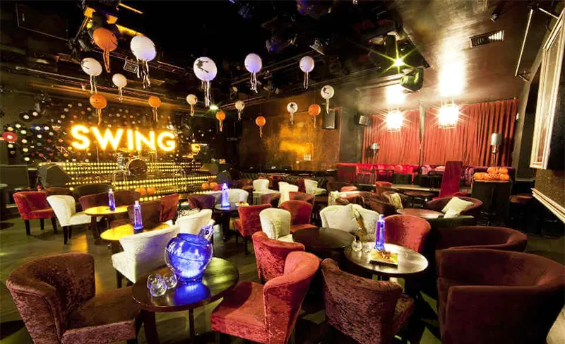 diện tích quán cafe phòng trà