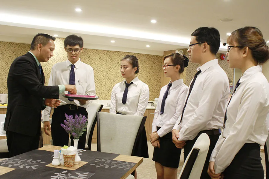 Đào tạo nhân viên nhà hàng